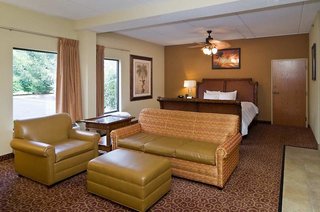 hampton inn wooster