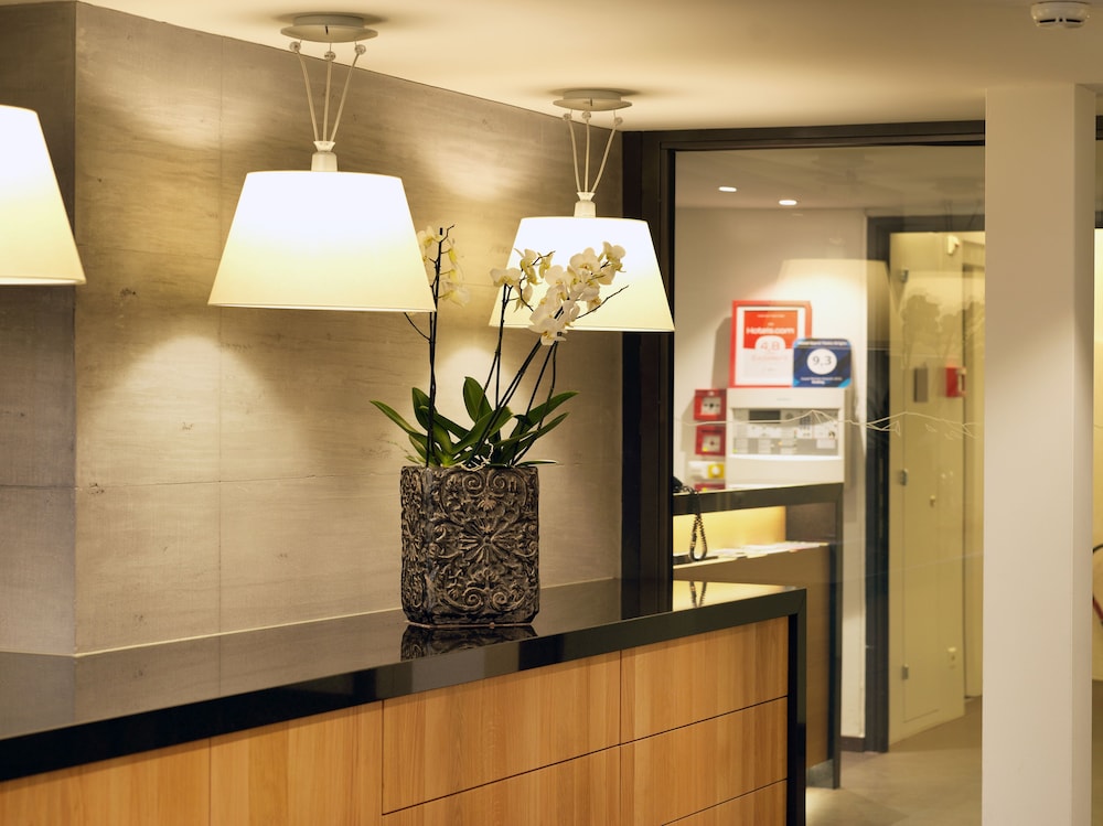 hotel garni testa grigia