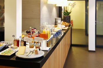 hotel garni testa grigia