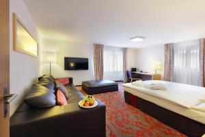 hotel garni testa grigia