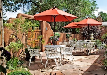 The Parador,Santa Fe>>New Mexico,3 star