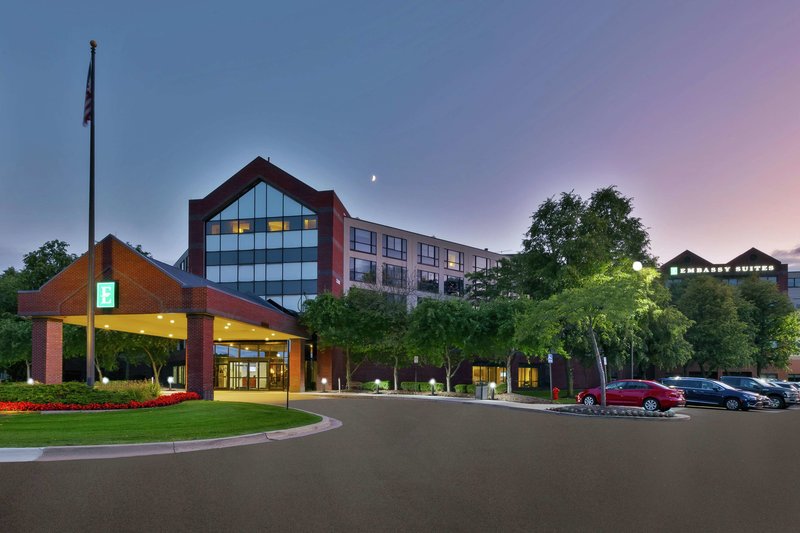 Embassy Suites By Hilton Auburn Hills