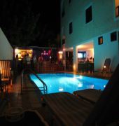anny studios perissa beach