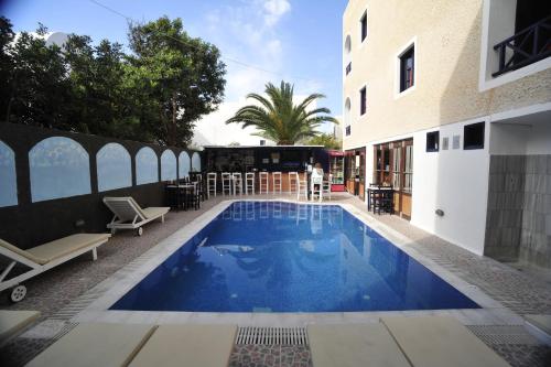 anny studios perissa beach