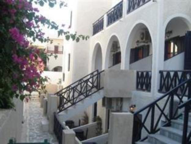 anny studios perissa beach