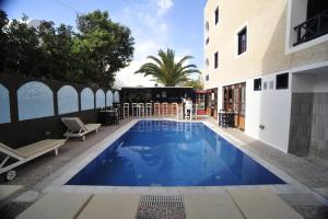 anny studios perissa beach