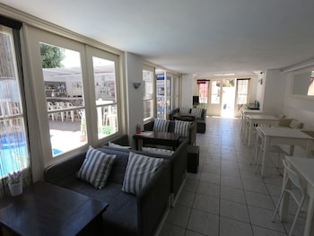 anny studios perissa beach