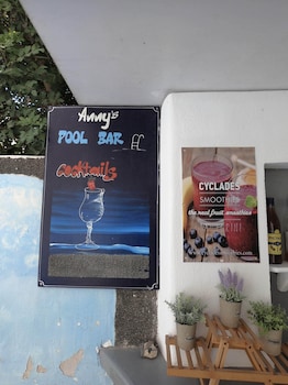 anny studios perissa beach