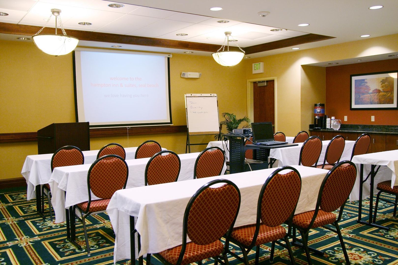 hampton inn and suites seal beach