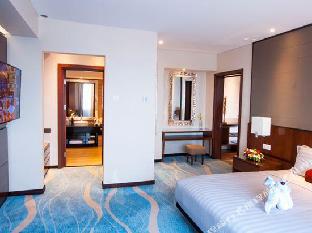 gumaya tower hotel semarang