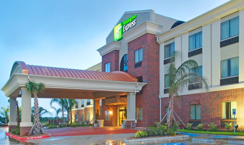 Holiday Inn Express Hotel & Suites Winnie, An Ihg Hotel