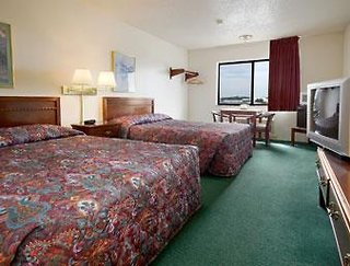 Super 8 By Wyndham Woodstock,Hoffman Estates>>Chicago,2 star