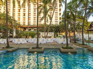 chatrium hotel royal lake yangon