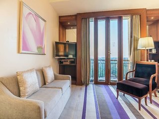chatrium hotel royal lake yangon