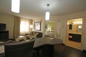 candlewood suites newport news yorktown by ihg