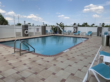 holiday inn express hotel and suites orlando south davenport by ihg