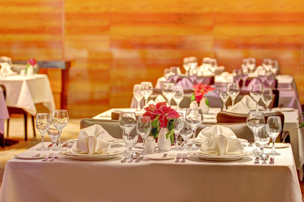 hotel divinus
