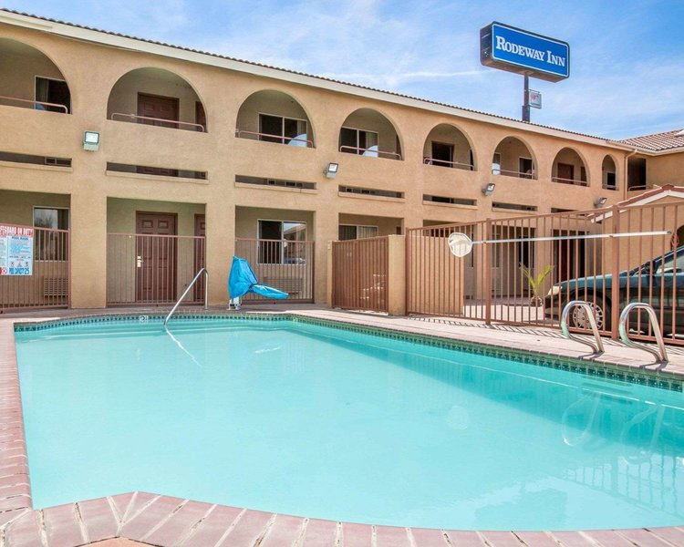 rodeway inn delano