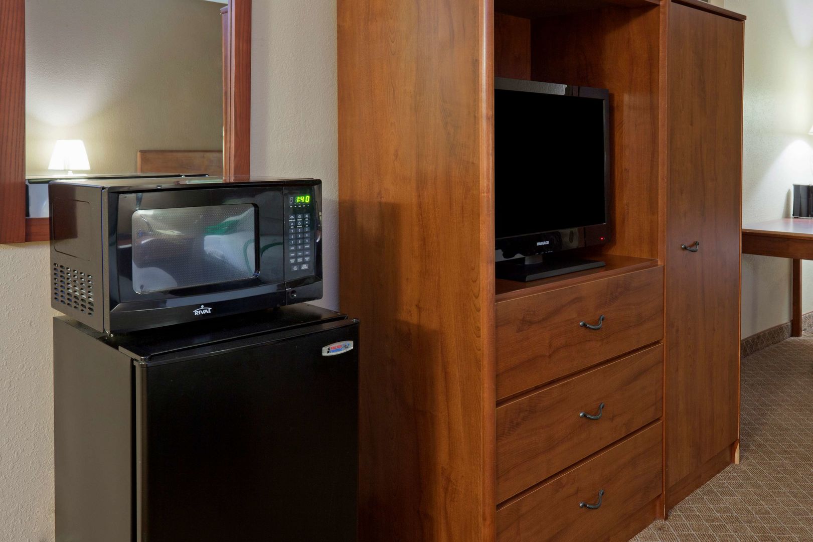 med city inn and suites mayo clinic area