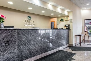 quality inn and suites fairview