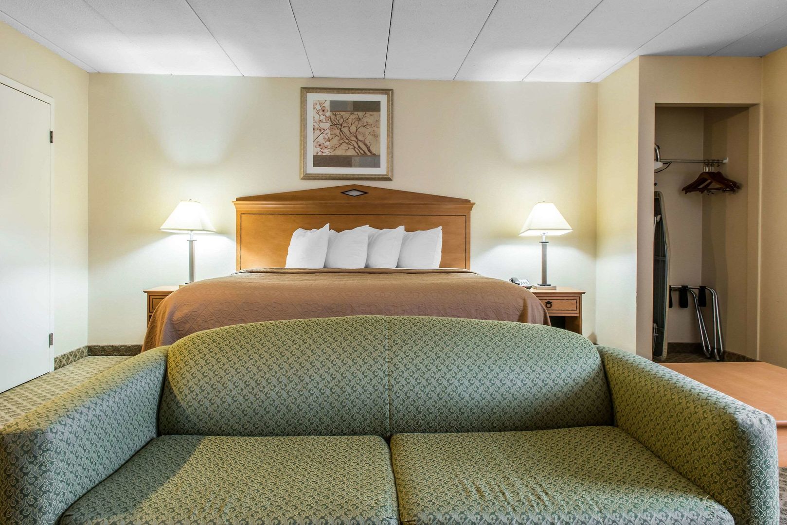 quality inn and suites fairview