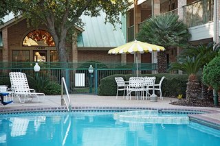 Surestay Plus By Best Western San Antonio Fiesta Inn,San Antonio>>Bexar County,3 star