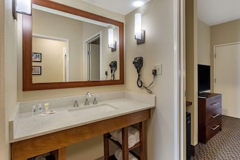 comfort suites