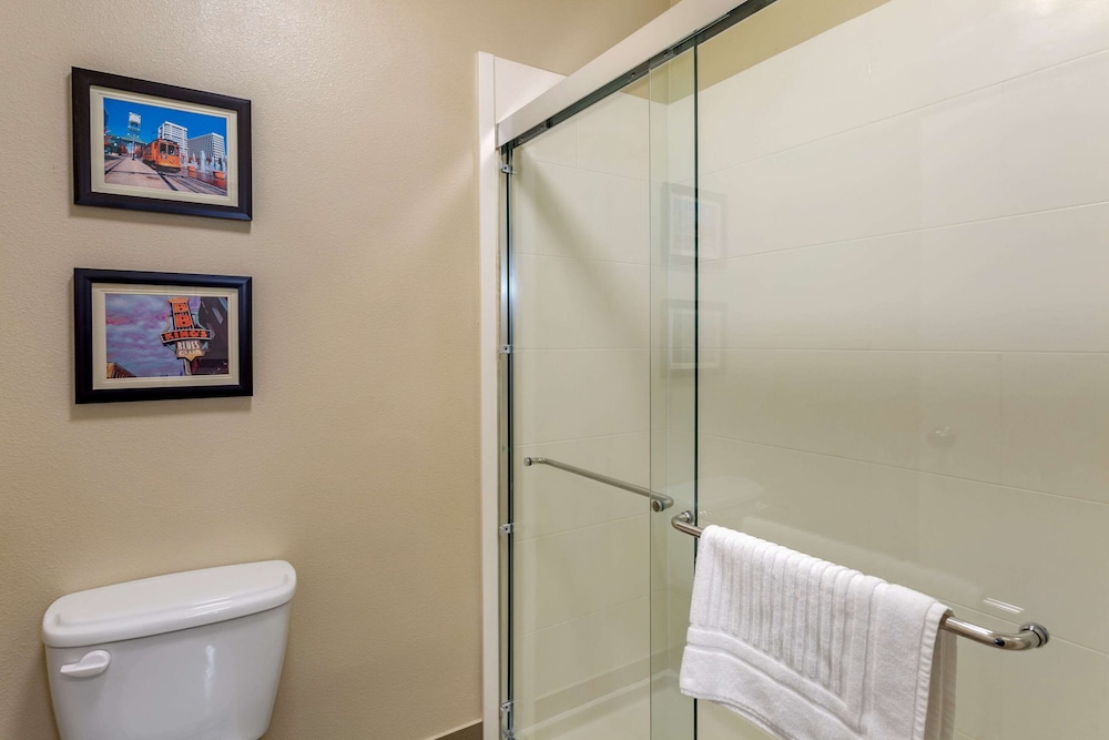 comfort suites