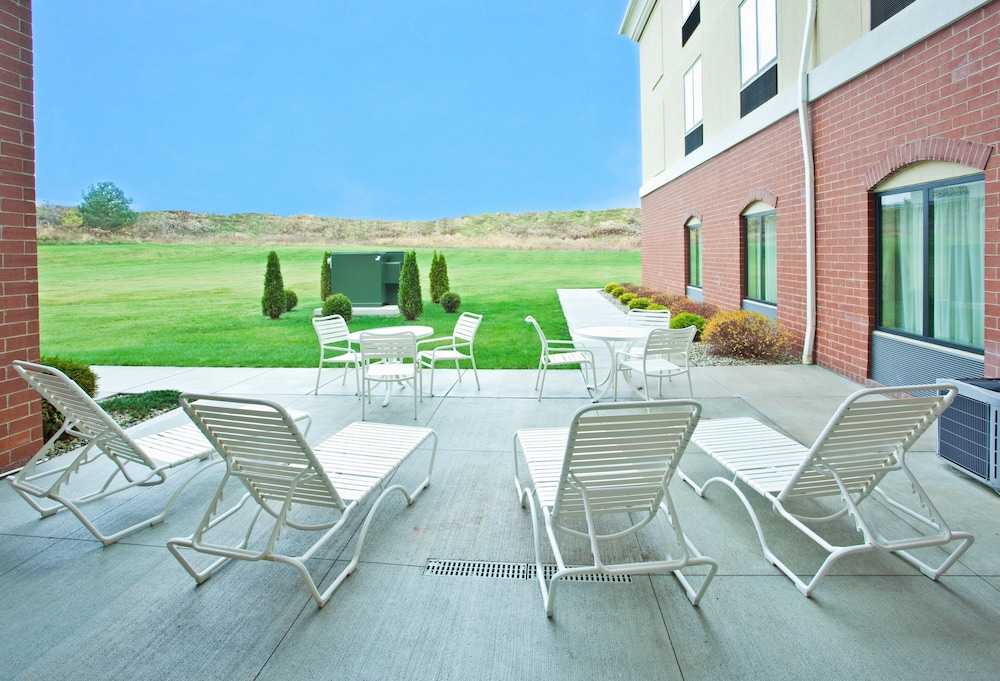 holiday inn express hotel and suites franklin oil city by ihg