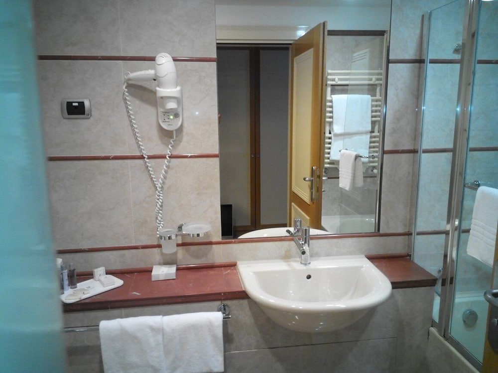 papillo hotels and resorts roma