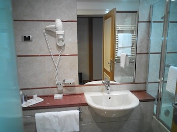 papillo hotels and resorts roma