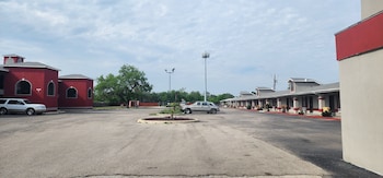 econo inn lackland afb seaworld