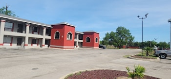 econo inn lackland afb seaworld
