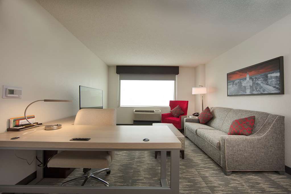 hilton garden inn athens downtown