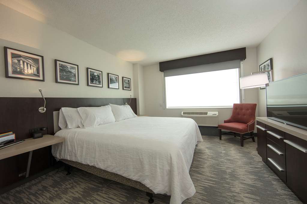 hilton garden inn athens downtown