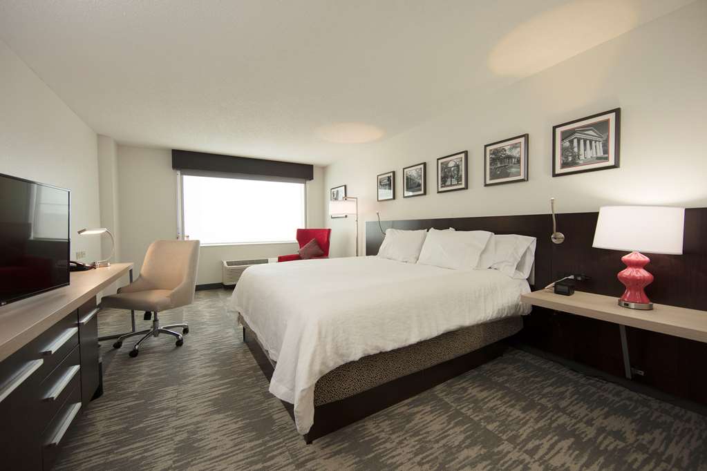 hilton garden inn athens downtown