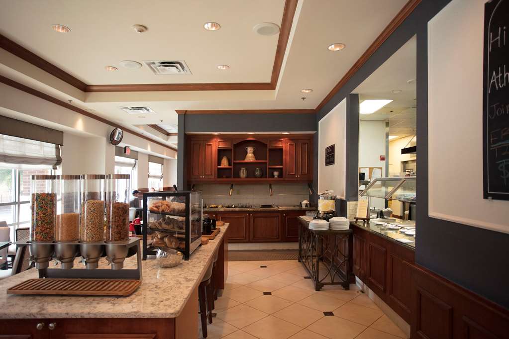 hilton garden inn athens downtown