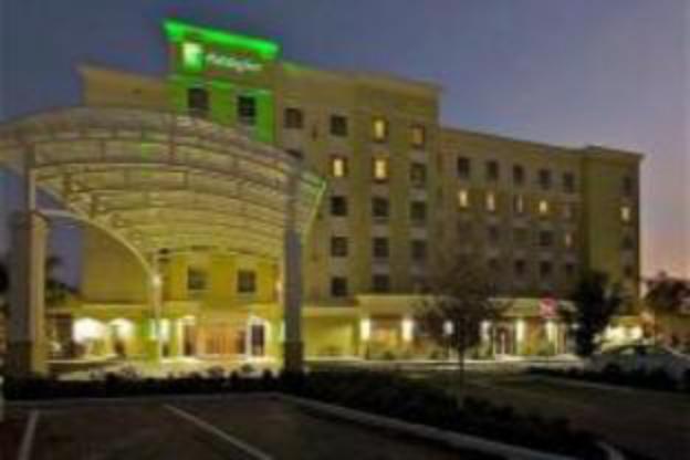 doubletree by hilton sarasota bradenton airport