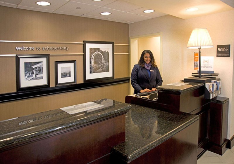 hampton inn schenectady downtown