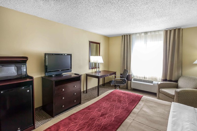 comfort inn and suites