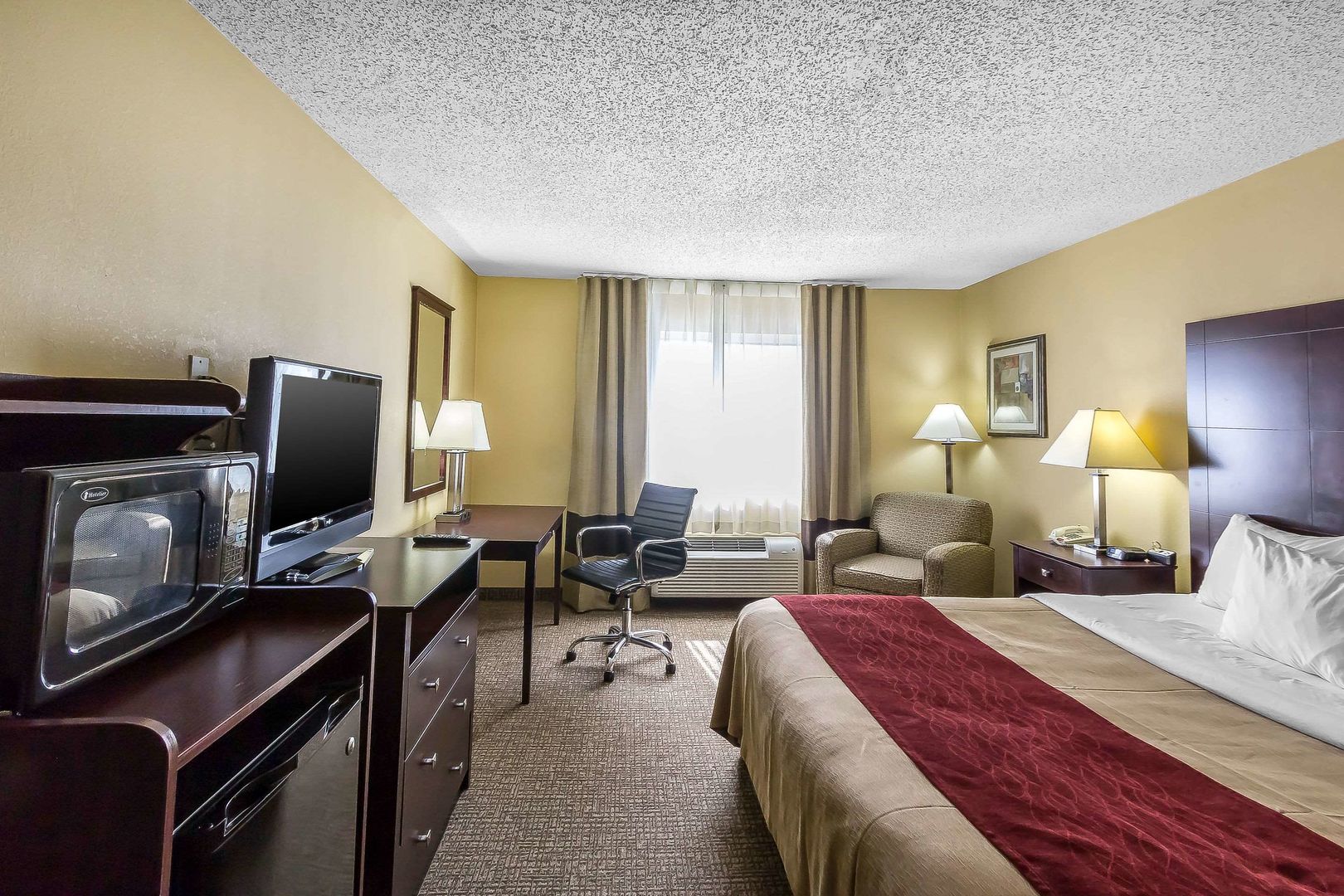 comfort inn and suites