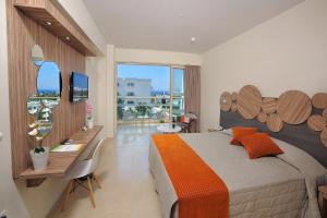 Nelia Gardens,Larnaca>>Ayia Napa,3 star