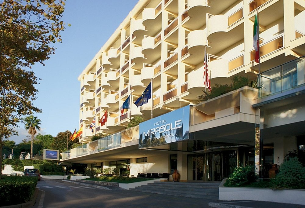 hotel mirasole international