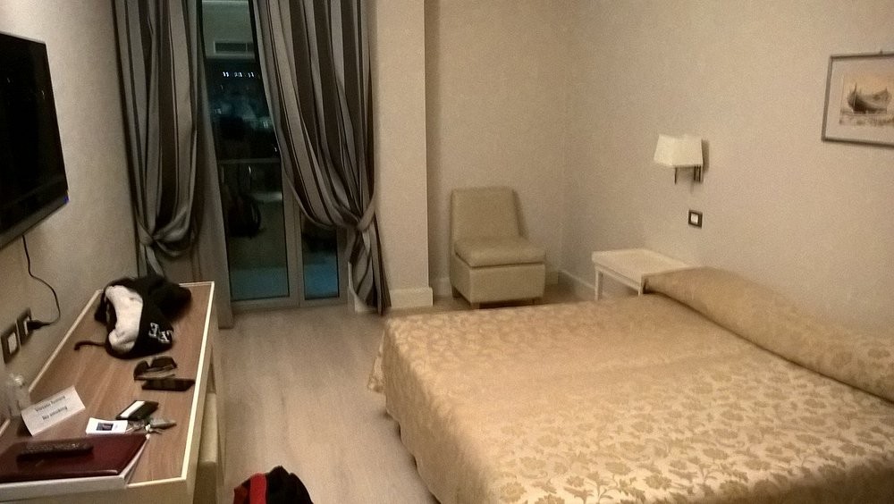 hotel mirasole international