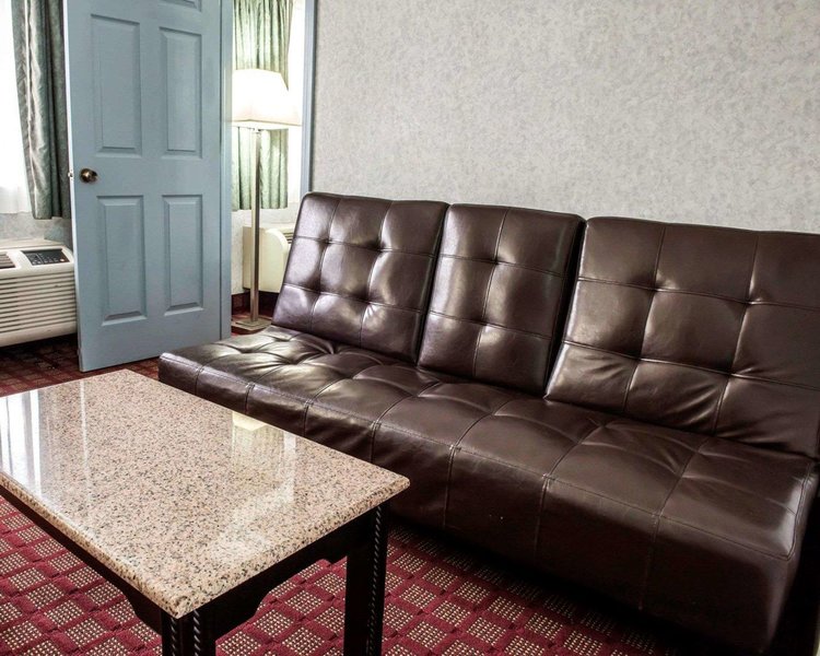 quality inn and suites north