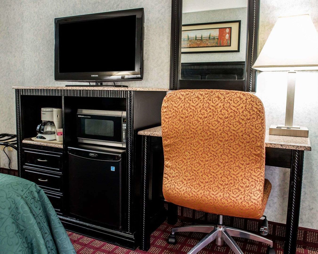 quality inn and suites north