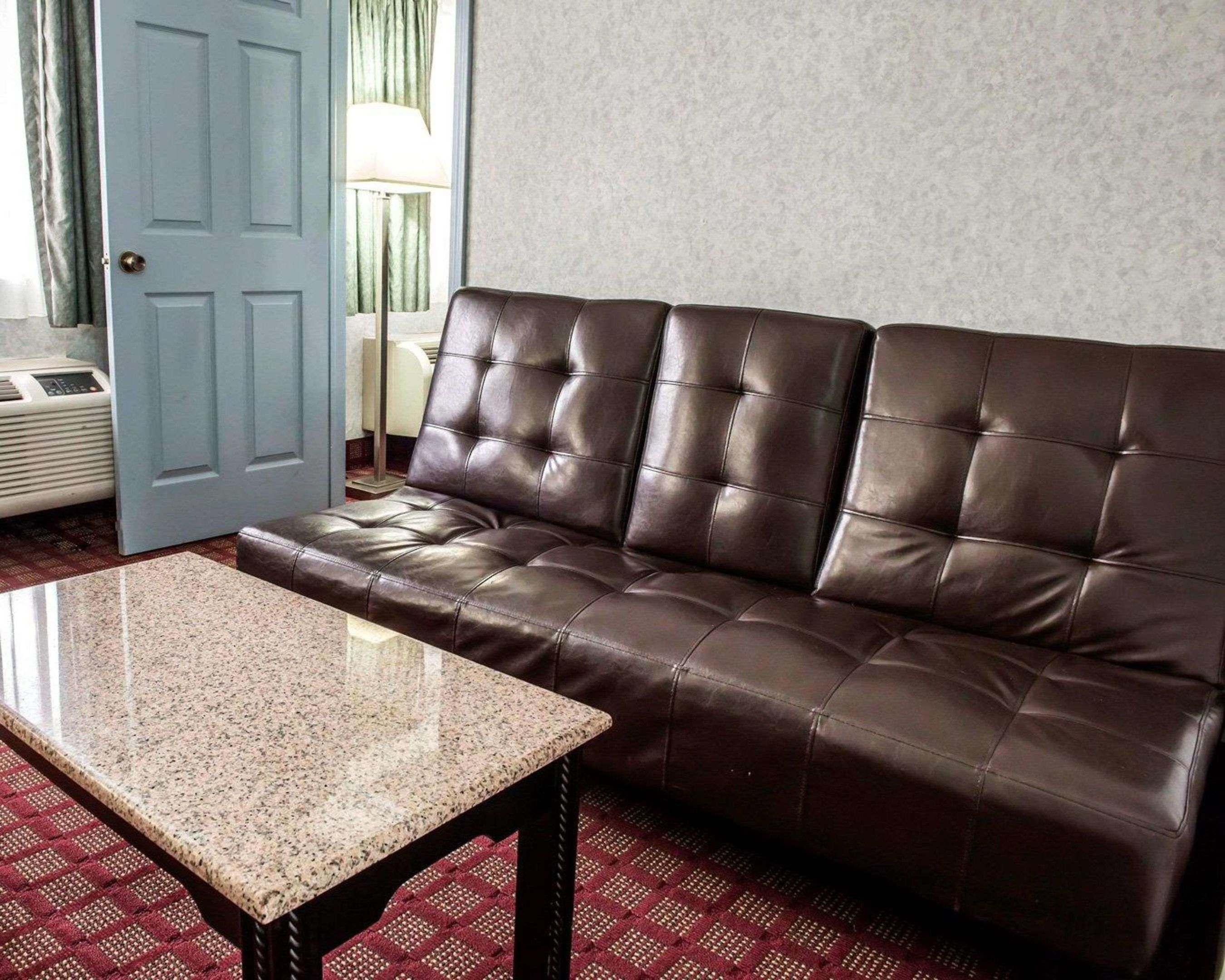 quality inn and suites north