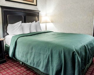 Quality Inn & Suites North,Gibsonia>>Allegheny County,3 star