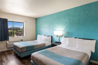 motel 6 milwaukee wi glendale