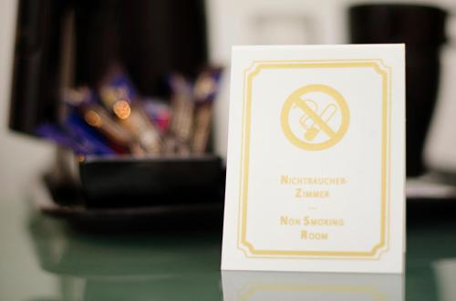 homaris corner hotel frankfurt